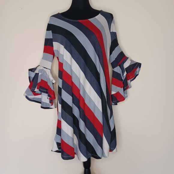 Umgee Dresses & Skirts - Umgee Dress Size M Blue Red Cream Striped Flutter Bell Sleeve Small Knit